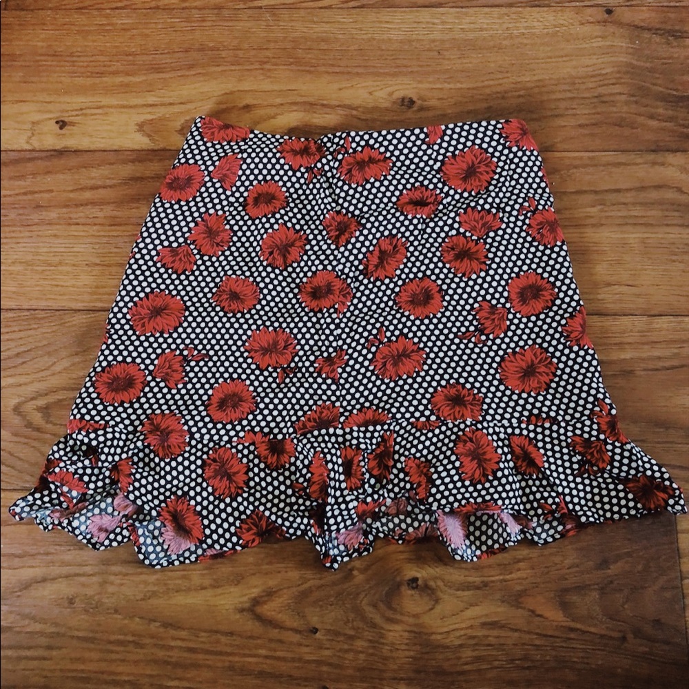floral skirt